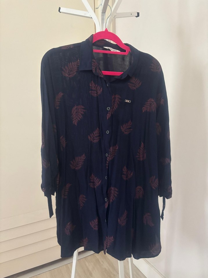 Düğmeli Siyah Uzun Kollu Kadın Gömlek - Görsel 3