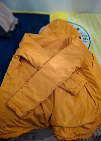 Parlak Sarı Erkek Çocuk Kapüşonlu Yağmurluk - Görsel 5