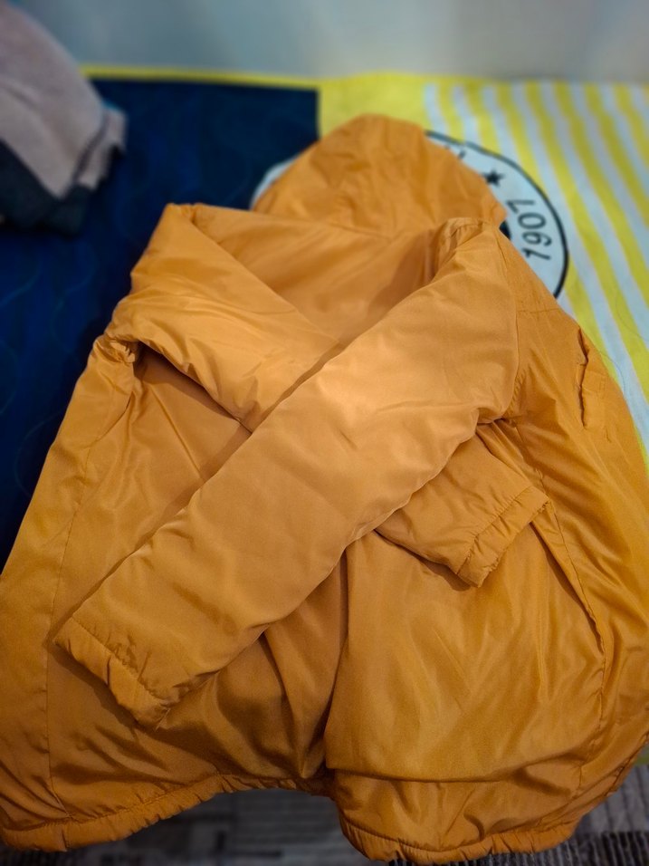 Parlak Sarı Erkek Çocuk Kapüşonlu Yağmurluk - Görsel 5