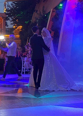 Uzun Kollu Parlak Beyaz Prenses Gelinlik - Görsel 2