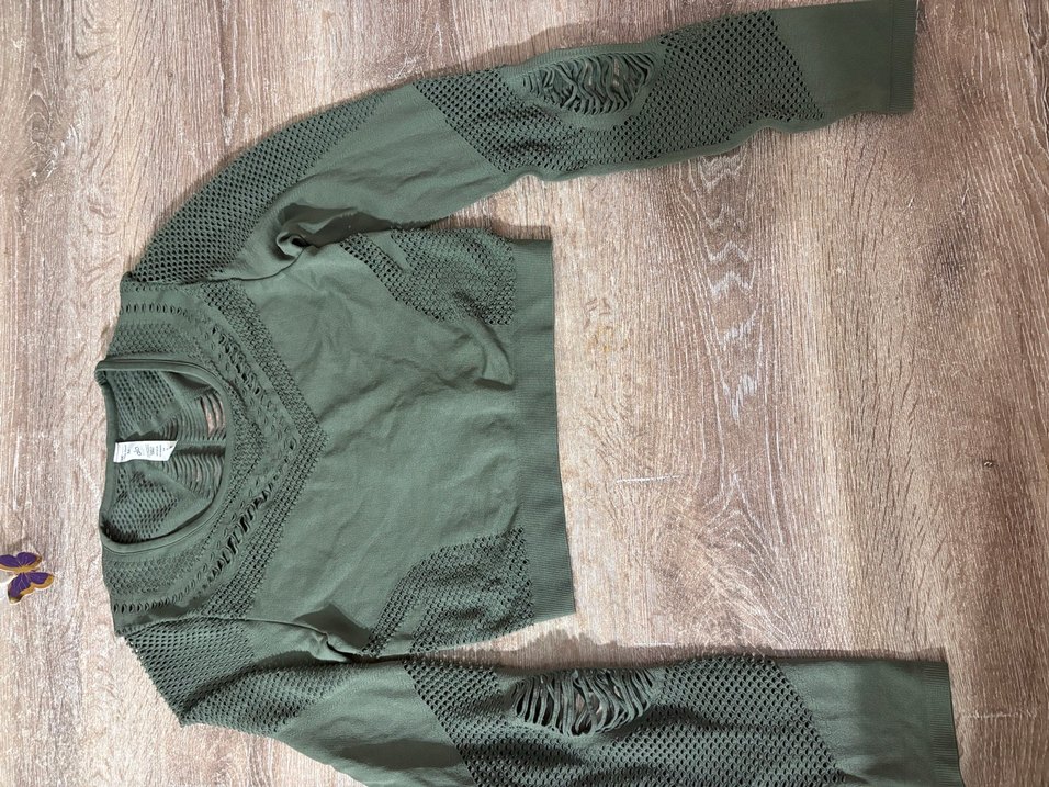 Uzun Kollu Dantel Detaylı Haki Crop Top - Görsel 2