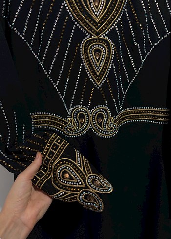 İnci İşlemeli Siyah Uzun Kadın Elbise - Görsel 3