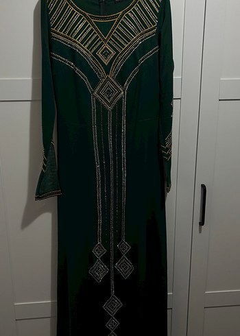 Boncuk İşlemeli Yeşil Uzun Elbise - Görsel 3