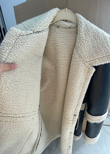 Siyah Deri Kadın Kürklü  Ceket - Görsel 3