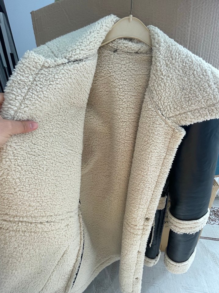 Siyah Deri Kadın Kürklü  Ceket - Görsel 3