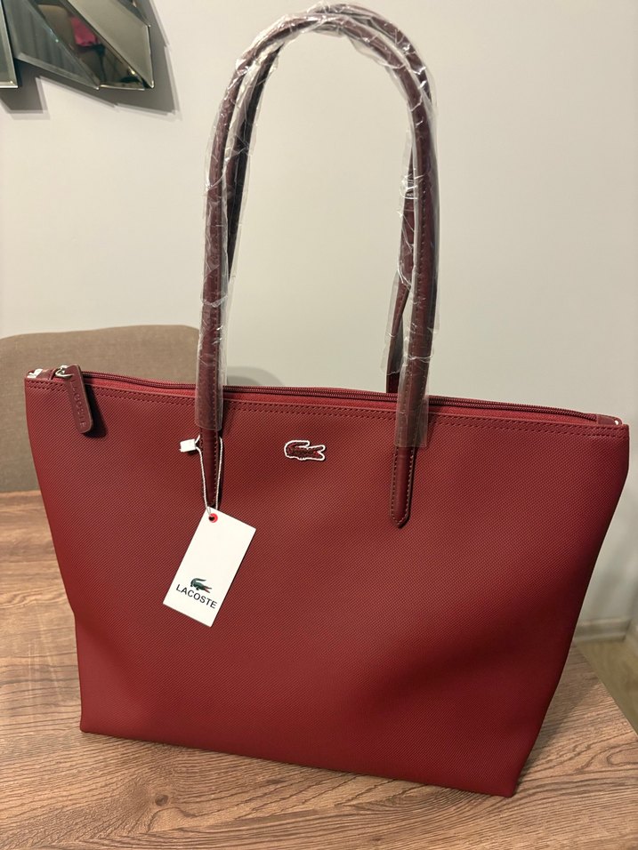 Lacoste Siyah Deri Fermuarlı Kadın Çanta - Görsel 3