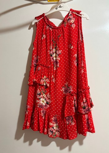 Kız Çocuk Kırmızı Çiçekli Fırfırlı Elbise - Görsel 2