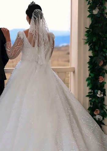 Işıltılı Uzun Kollu Prenses Gelinlik - Görsel 8