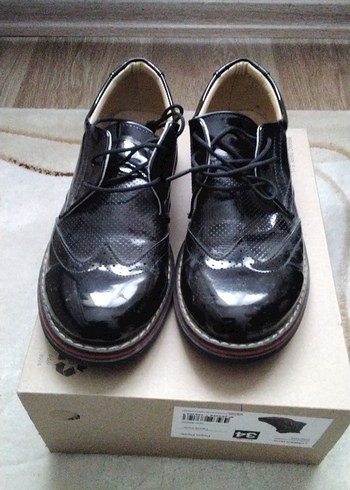 Parlak Siyah Erkek Çocuk Kundura - Görsel 2