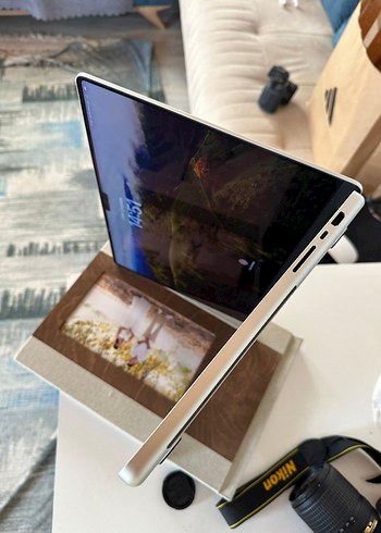 APPLE MACBOOK MP3 PRO BEYAZ RENK 512 GB - Görsel 4