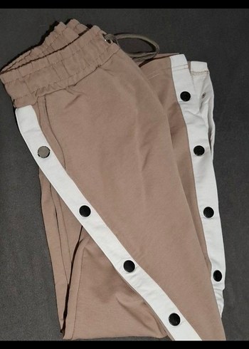 CROP VE ÇITÇIT YIRTMAÇLI EŞOFMAN ALTI - Görsel 5