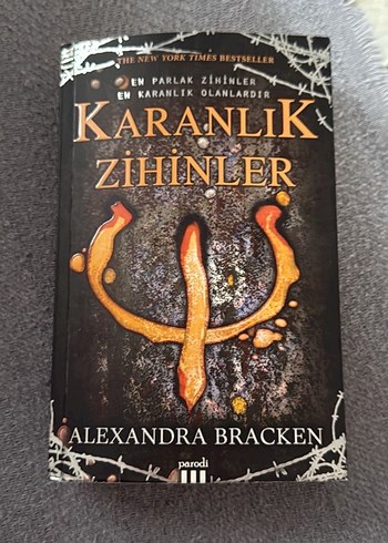 Alexandra Bracken - Karanlık Zihinler Serisi 4 Kitap - Görsel 11