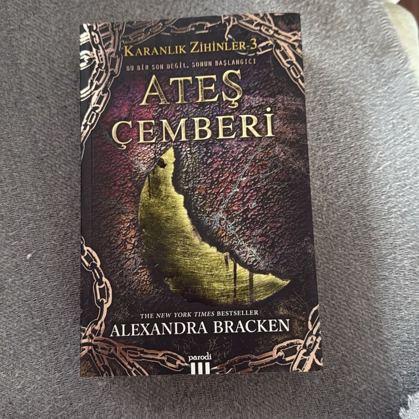 Alexandra Bracken - Karanlık Zihinler Serisi 4 Kitap - Görsel 5