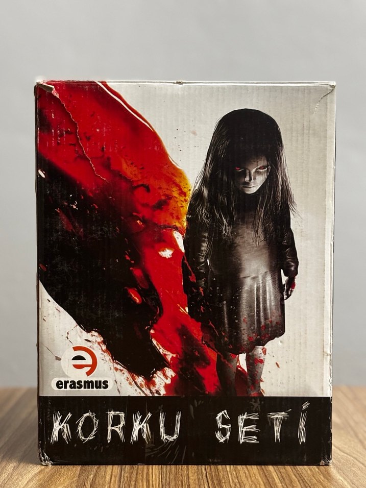 Erasmus Korku Romanı Seti (12 Kitap Tam Set + Özel Kutulu) - Görsel 2