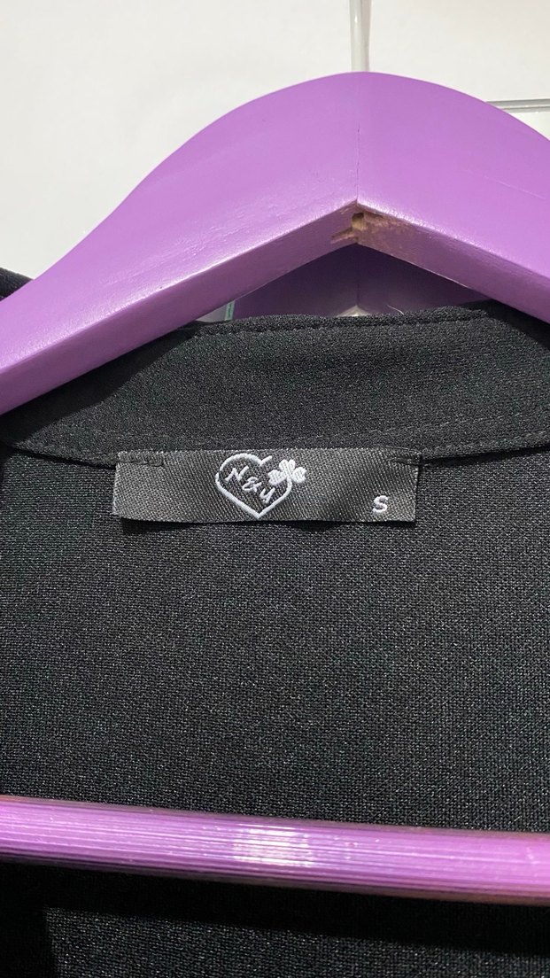 Düğmeli Siyah Midi Kadın Elbise - Görsel 3