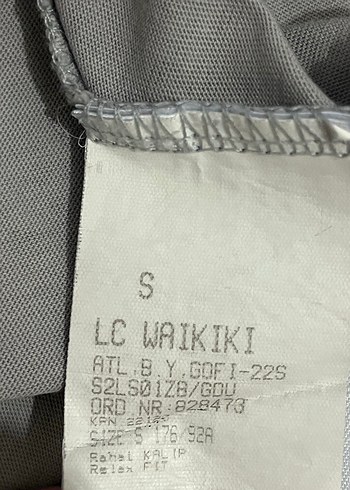LC Waikiki marka kolsuz spor tişört - Görsel 4