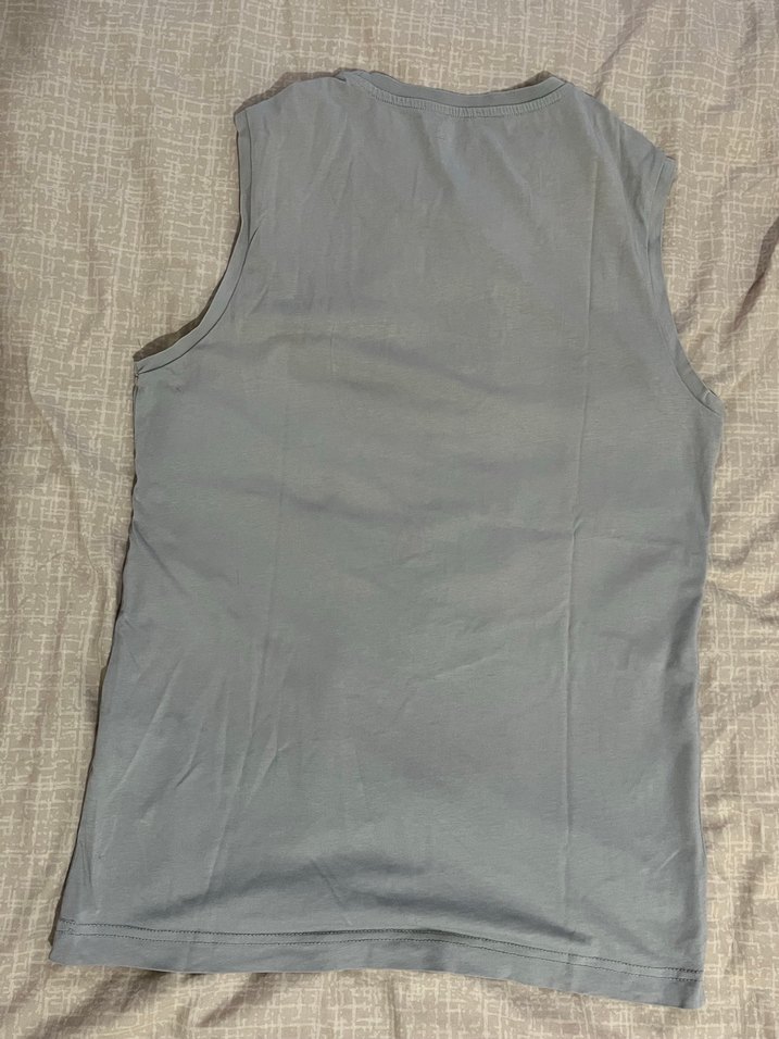 LC Waikiki marka kolsuz spor tişört - Görsel 2