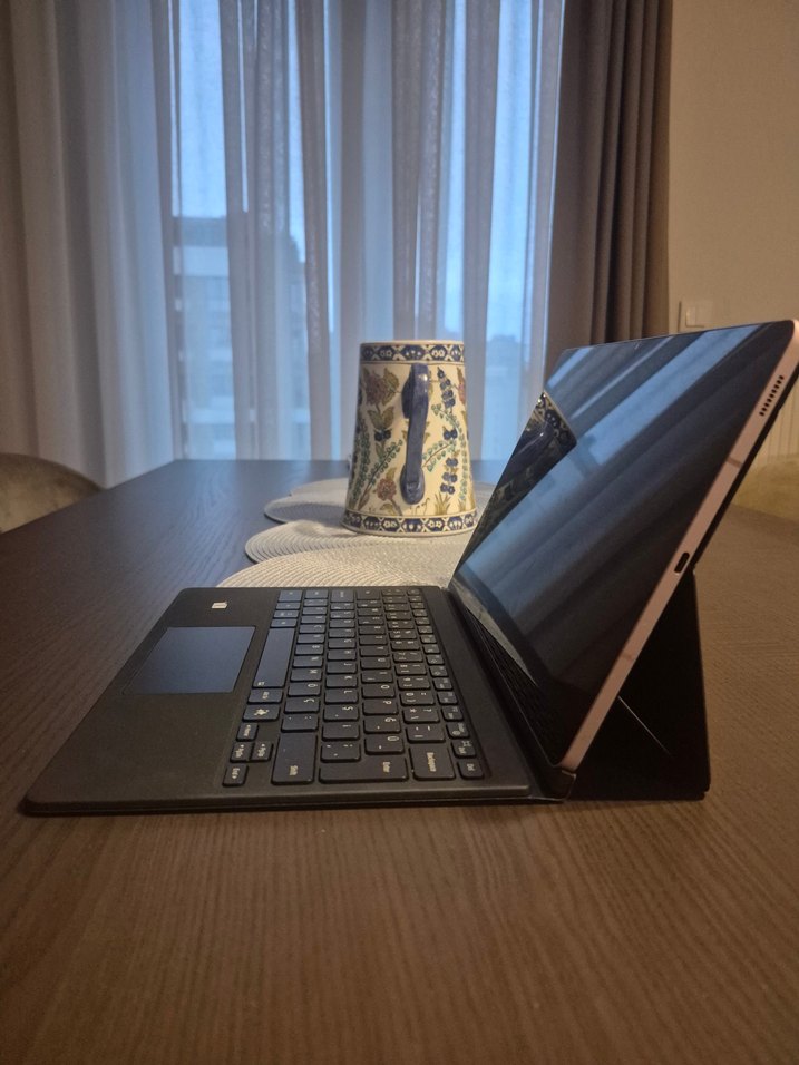 Samsung marka siyah Kablosuz Klavye ve Dokunmatik Panel - Görsel 4