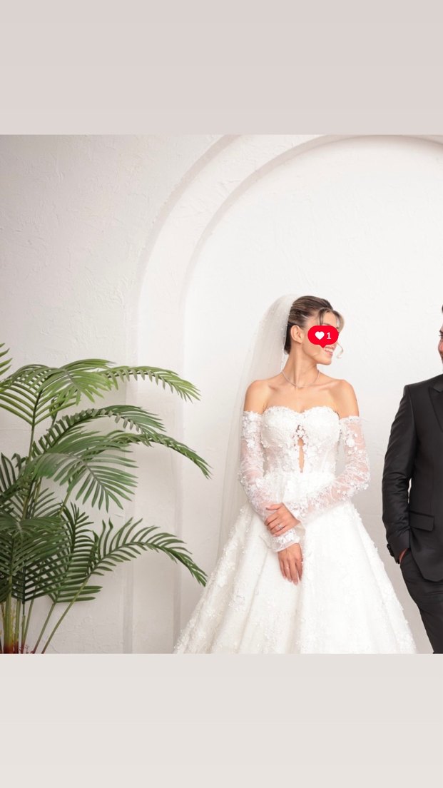 Straplez Uzun Beyaz Çiçekli Gelinlik - Görsel 5