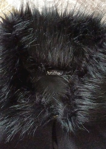 Kürk Detaylı Siyah Kadın Panço - Görsel 2