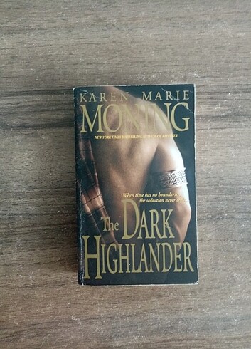The dark highlander İngilizce kitap 