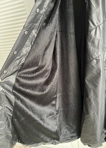 Uzun Siyah Kadın Yağmurluk Mont - Görsel 2