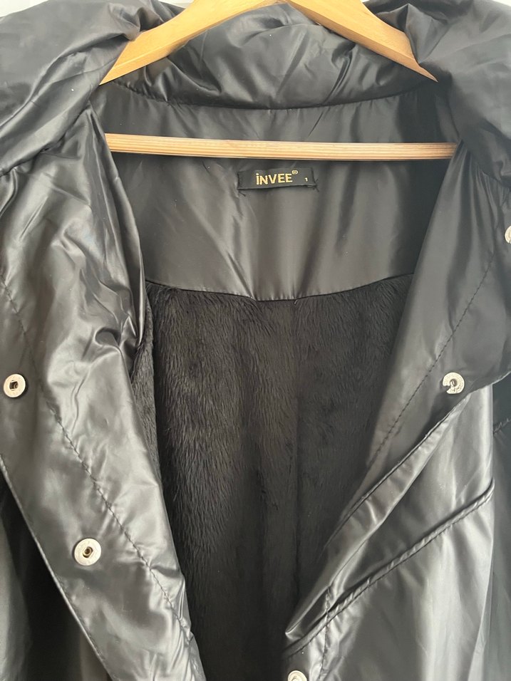 Uzun Siyah Kadın Yağmurluk Mont - Görsel 3