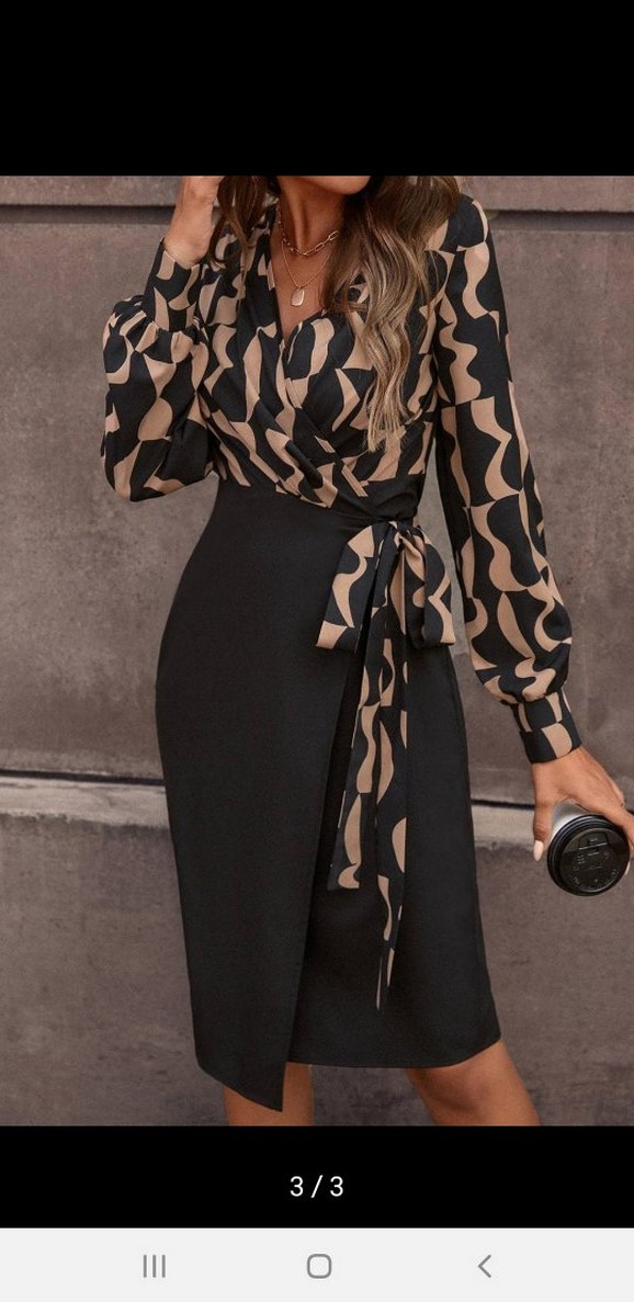 Siyah Zebra Desenli V Yaka Kemerli Elbise - Görsel 3