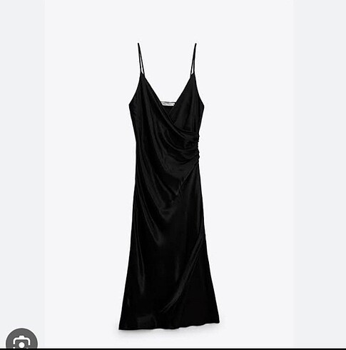 Zara Zara siyah saten drapeli elbise