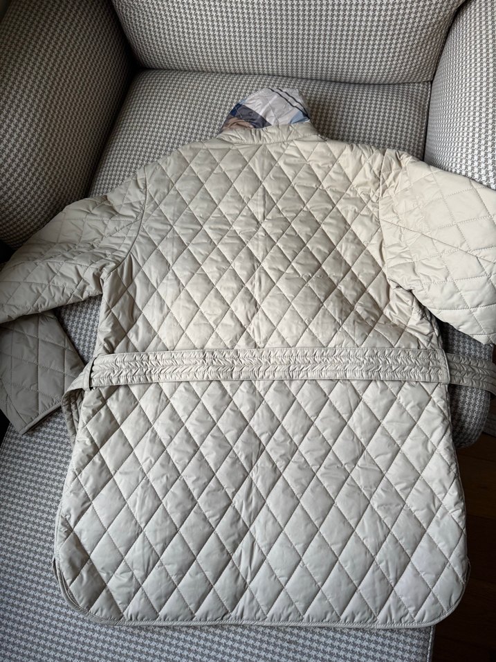 Bej Kapitone Uzun Kollu Kemerli Kadın Ceket - Görsel 4