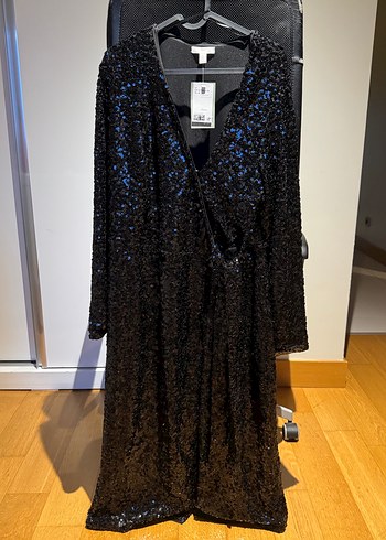 Etiketli Siyah Payetli Kadın Abiye Elbise - Görsel 2