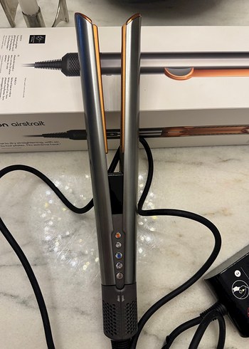 Dyson Airstrait ÇOK AZ KULLANILMIŞ - Görsel 4