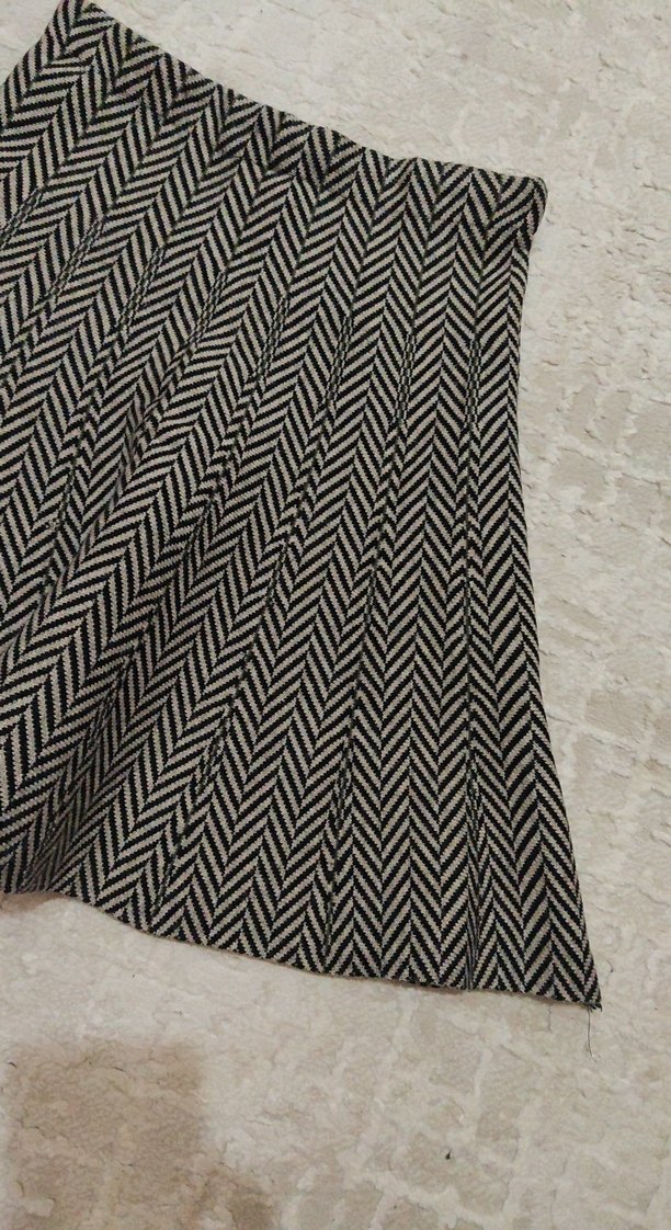 Gri Zebra Desenli Pilili Midi Etek - Görsel 2