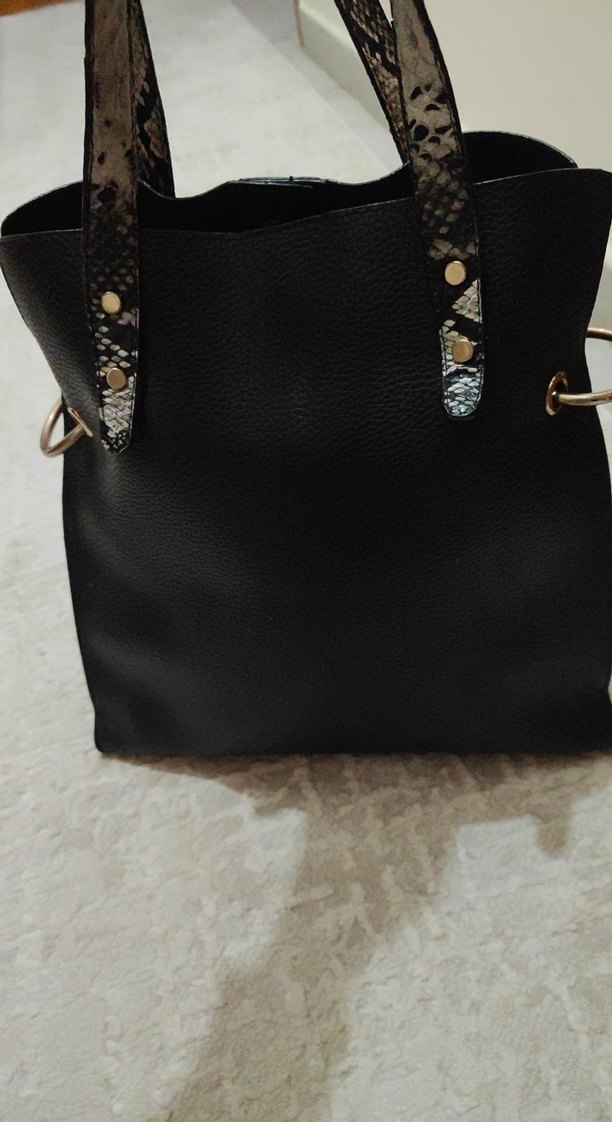 Siyah Yılan Desenli Deri Kadın Çanta - Görsel 3