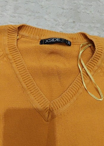 Sarı V Yaka Örgü Kadın Kazak - Görsel 4