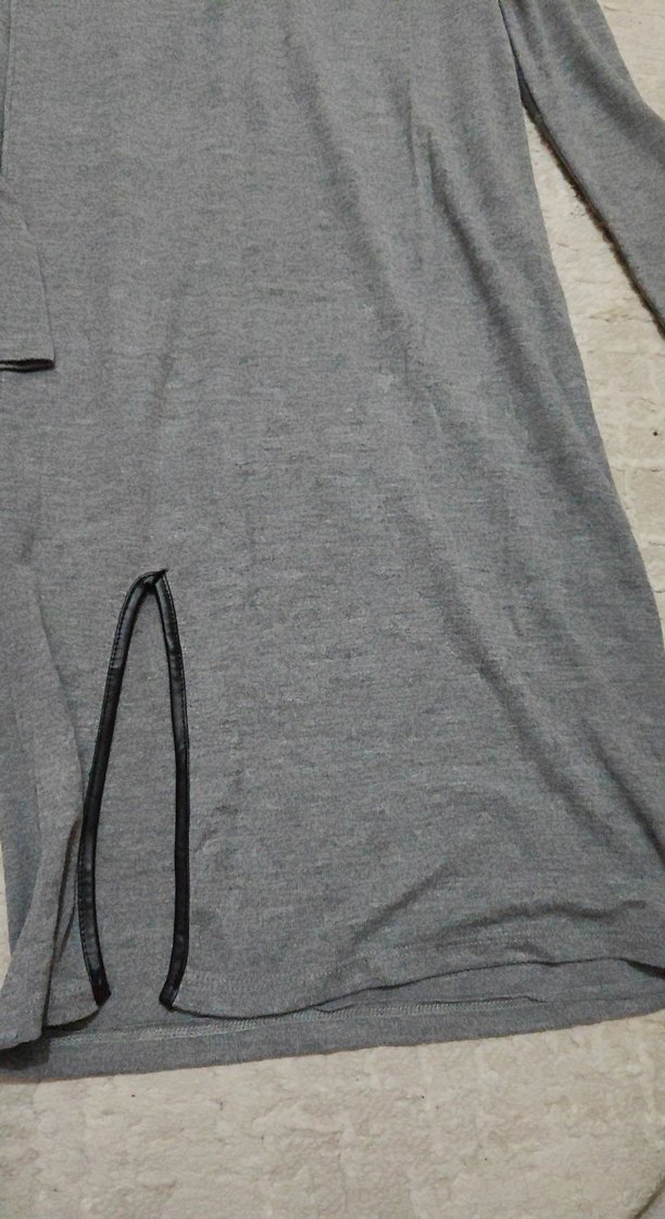 Gri Uzun Kollu Yırtmaçlı Kadın Elbise - Görsel 2