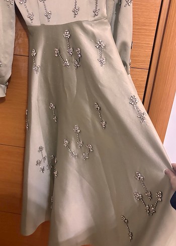 Sarooh abiye satılık defne model - Görsel 4