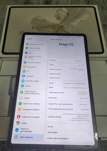 Beyaz HONOR Tablet ve Şarj Aleti - Görsel 4