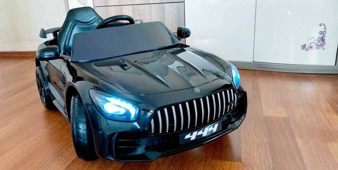 Siyah Elektrikli Çocuk Oyuncak Arabası - Görsel 4