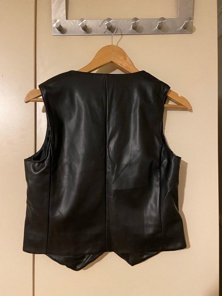 Düğmeli Siyah Deri Kolsuz Yelek - Görsel 3