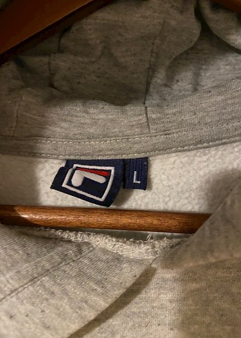 Gri Kapüşonlu FilA Baskılı Sweatshirt - Görsel 2