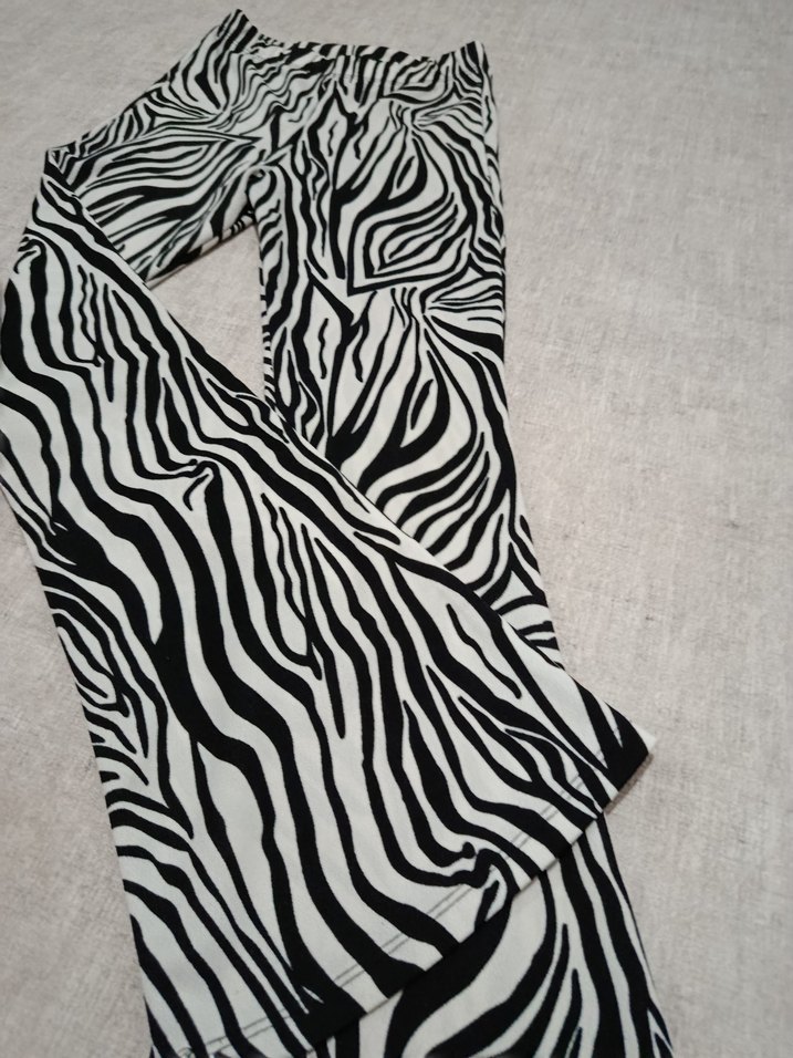 Kadın Gri Zebra Desenli Flared Pantolon - Görsel 2