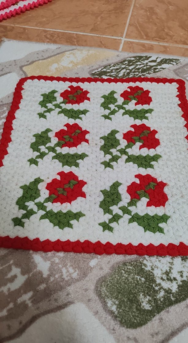 Kırmızı Çiçek Desenli Örgü Banyo Süngeri - Görsel 3