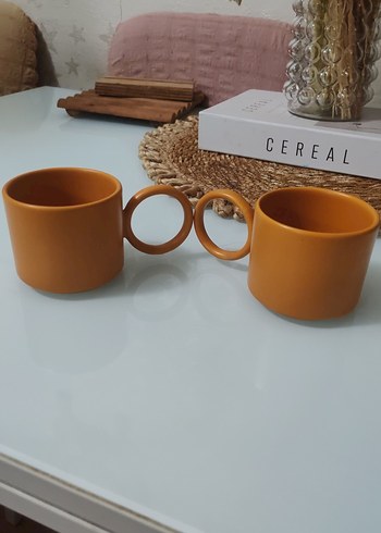 Yuvarlak Kulplu Kahverengi Seramik Fincanlar - Görsel 2