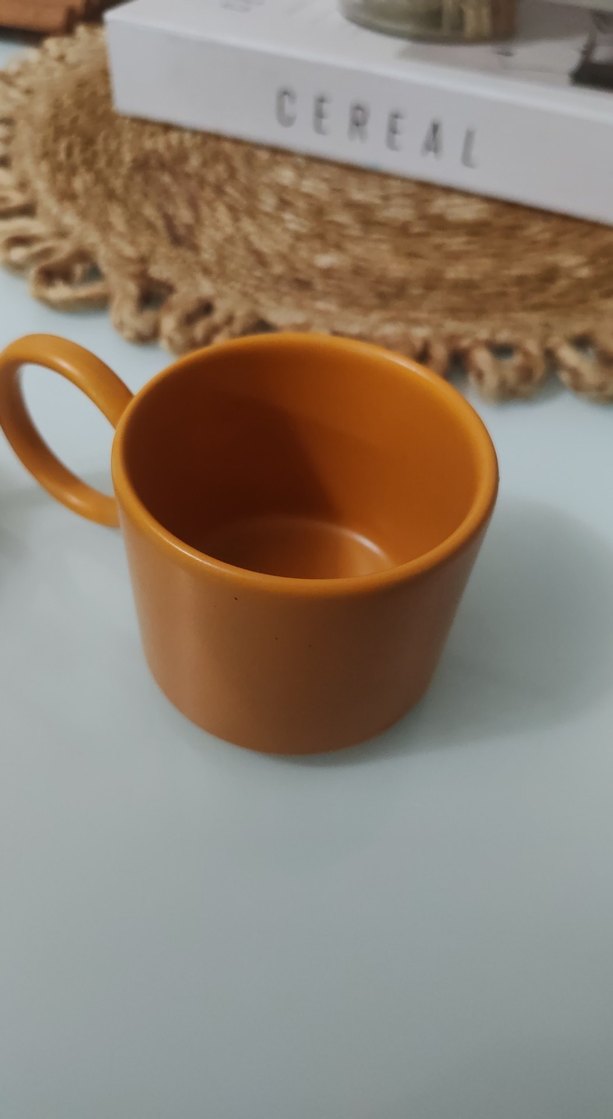 Yuvarlak Kulplu Kahverengi Seramik Fincanlar - Görsel 3