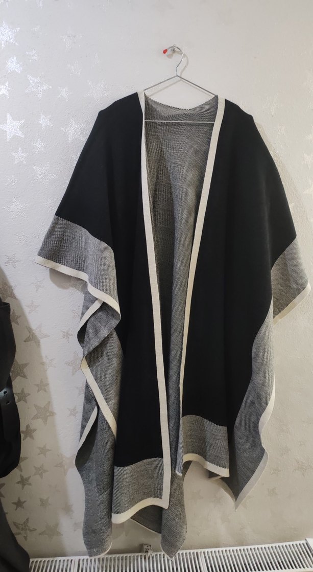 Gri Uzun Kadın Panço Notlu Yaka - Görsel 4