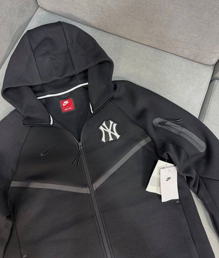 Nike Tech Fleece - Görsel 2