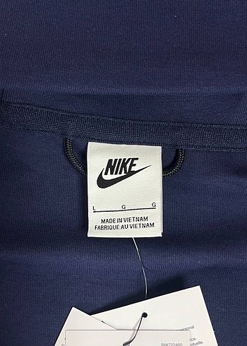 Nike Paris Tech Fleece - Görsel 3