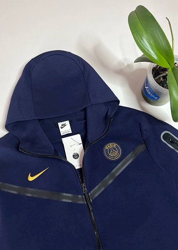 Nike Paris Tech Fleece - Görsel 2