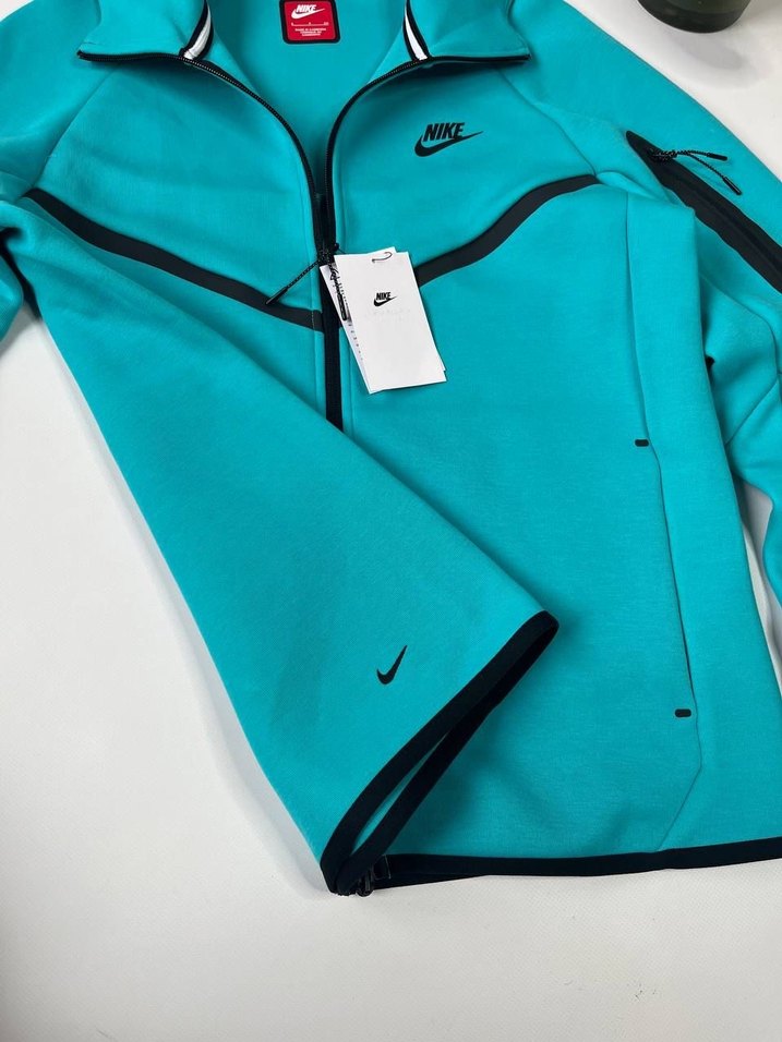 Nike Tech Fleece - Görsel 2